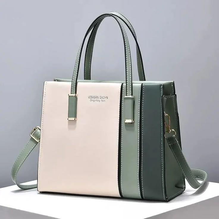 Harmony Dual-Tone Tote